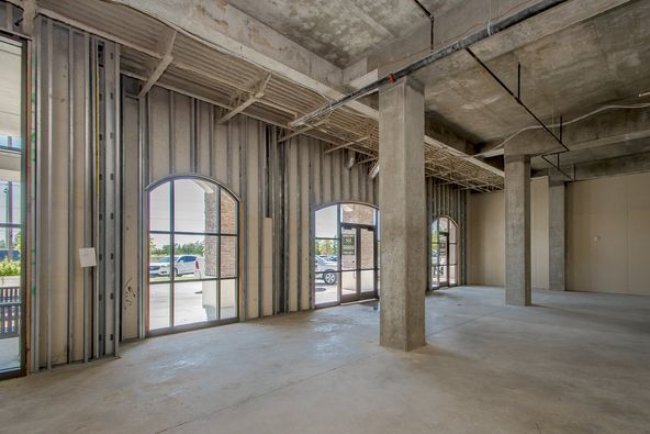 Staybridge Suites: 4001 Nicholson Dr, Baton Rouge, LA 70808